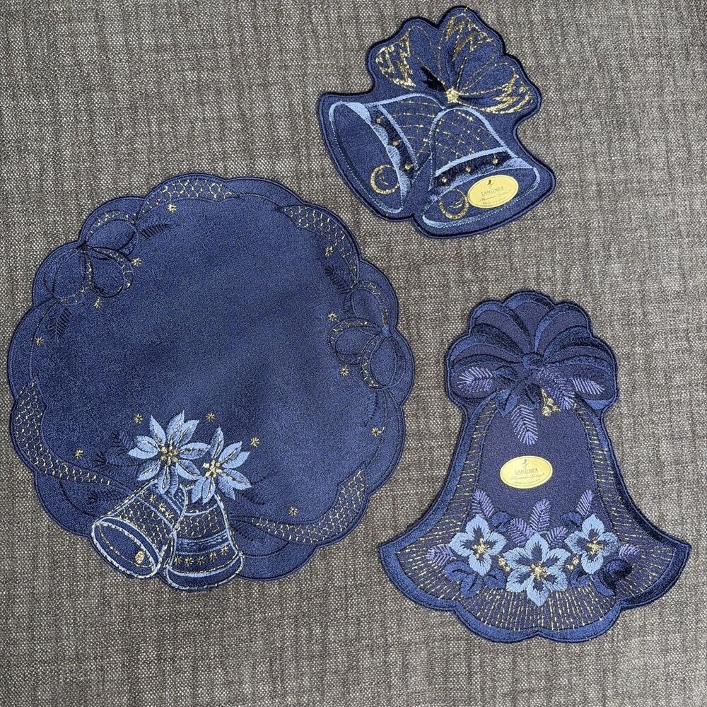SANDNER German Plauen Lace 3 Pc Blue Bell Decor Table Linen Doily Christmas New